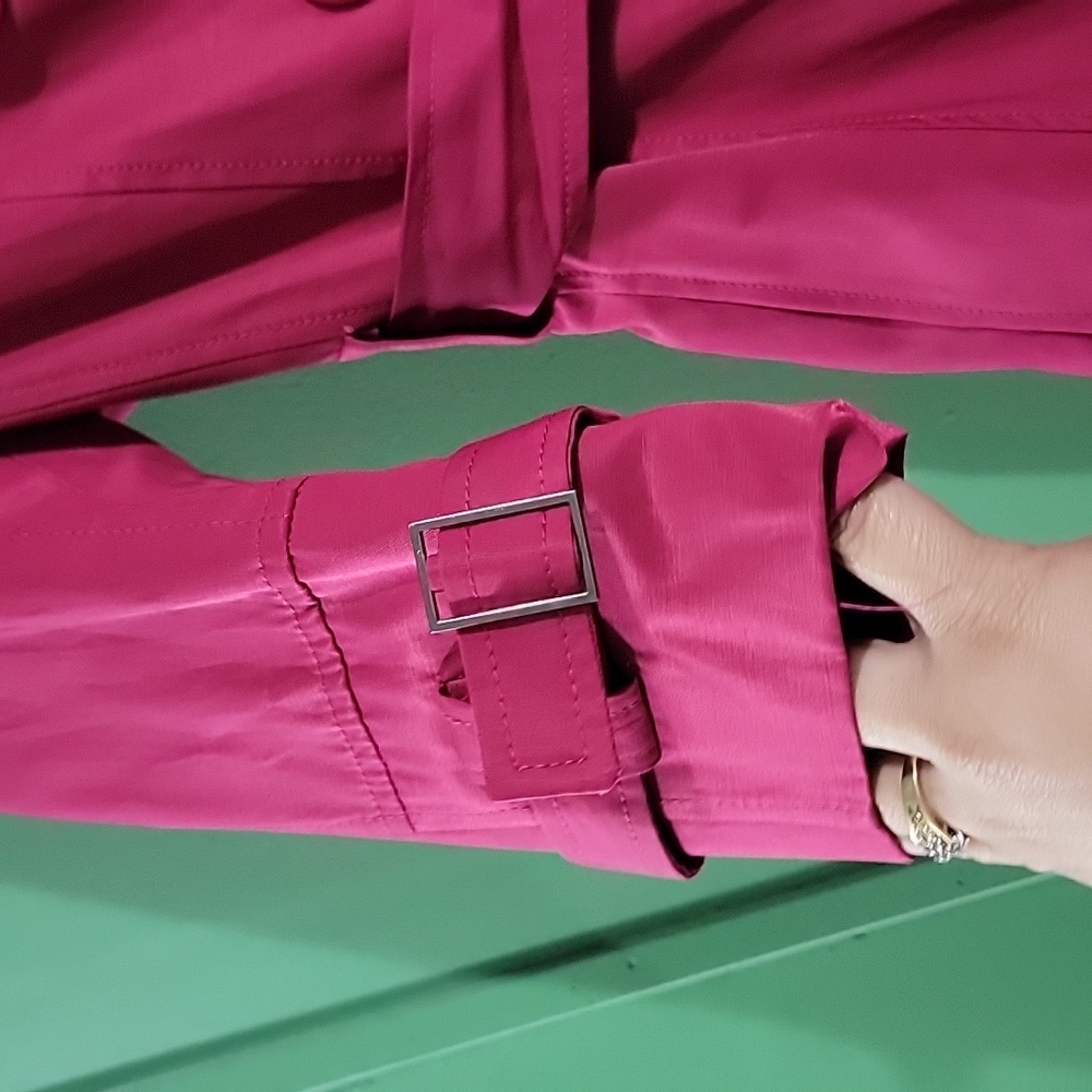 Guess Women's Pink Trench Coat - Picture 3 of 8